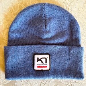 Kari Traa Beanie Blue New without tags
